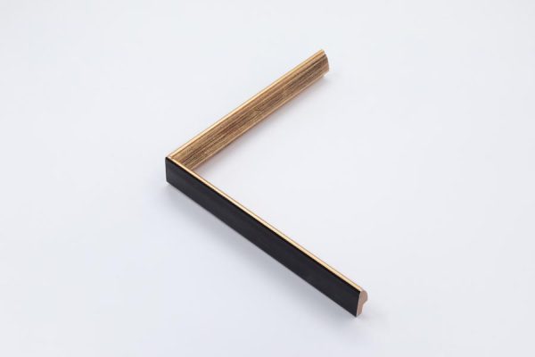 811-030 GOLD BACK BLACK