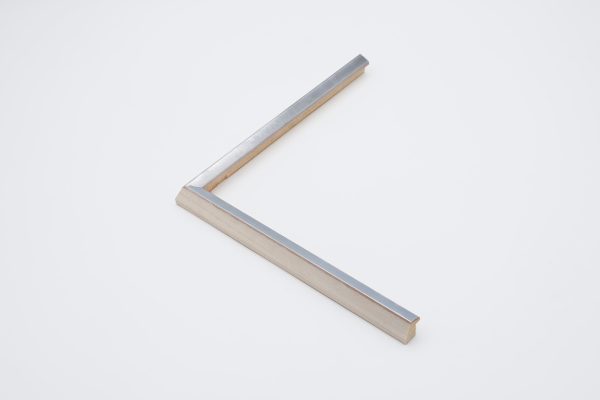 852-256 SILBER UND WEISS