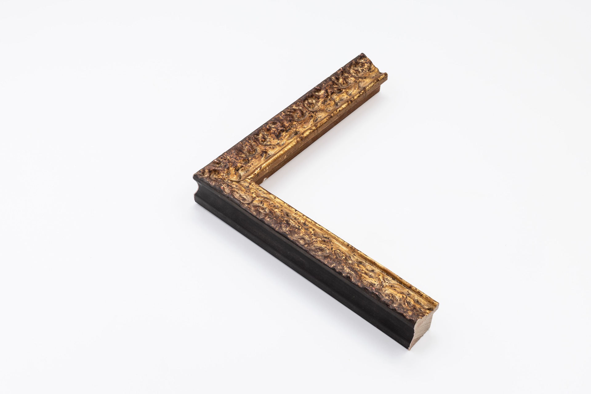 858-1141 858-1141 ORO GRABADO PEQUEÑA